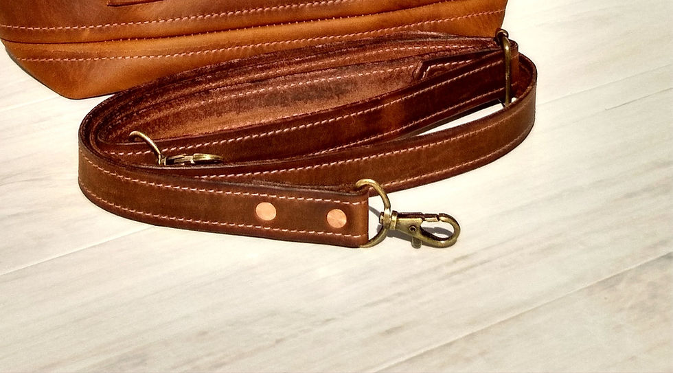 Thumbnail: Mini-Tote  Oil-Tanned Leather - Brown