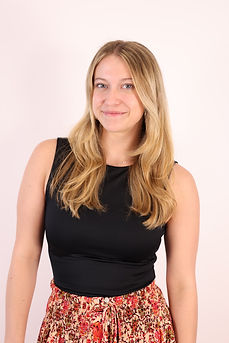 headshot - Lindsay Fister.jpg