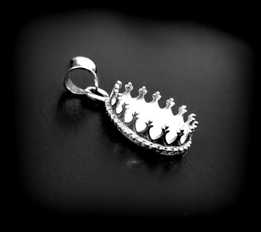 Thumbnail: 925 Sterling Silver Crown Bezel Pear Shape Pendant Setting DIY Cup.