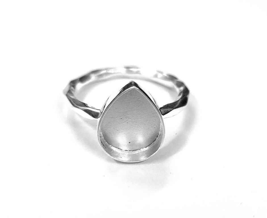 Thumbnail: 925 Sterling Silver Pear Shape Ring Bezel Setting With Twisted Band,