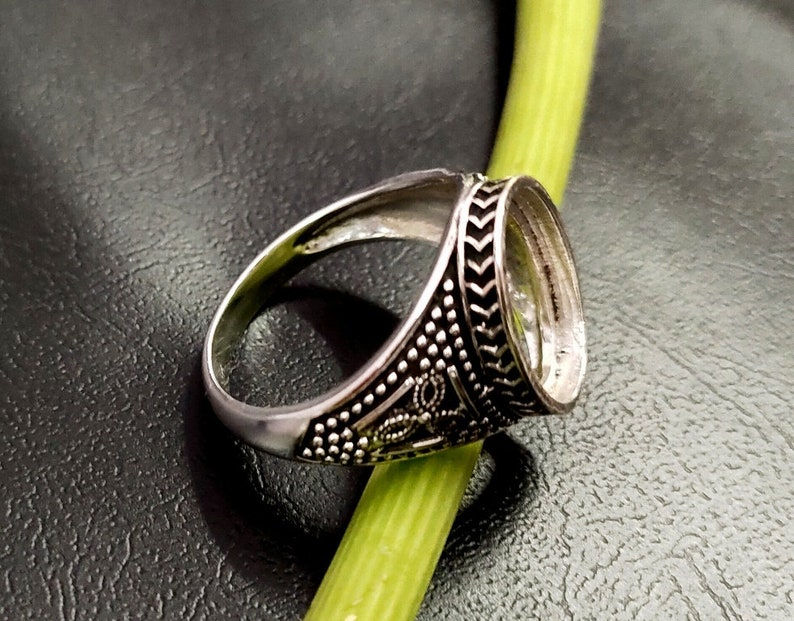 Thumbnail: 925 Sterling Silver Oval Shape Men's Ring Blank Bezel Setting.