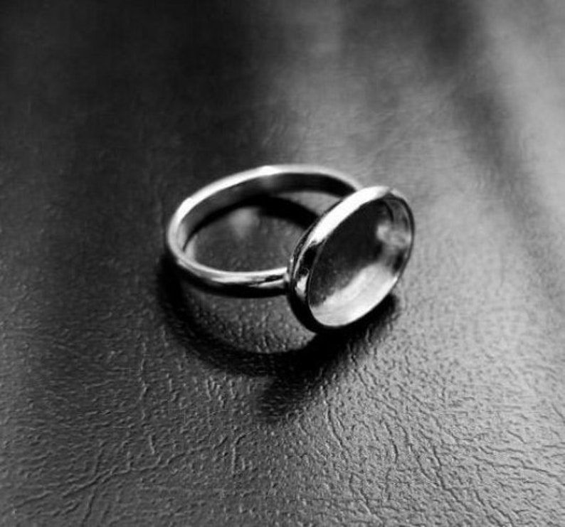 Thumbnail: 925 Sterling Silver Oval Shape Thick Bezel Ring Blank Bezel Setting.