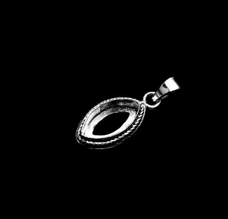 Thumbnail: 925 Sterling Silver Marquise Shape Pendant Bezel Setting.
