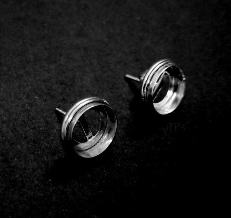 925 Sterling Silver Round Shape Earring Blank Bezel Setting.