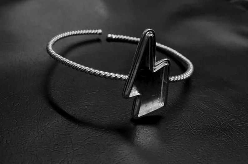 Thumbnail: 925 Sterling Silver Lightning Shape Handcrafted Bangle Bezel Cuff Setting Cup.