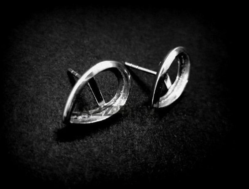 Thumbnail: 925 Sterling Silver Thick Bezel Cup Studs For Pear Shape Gemstones.