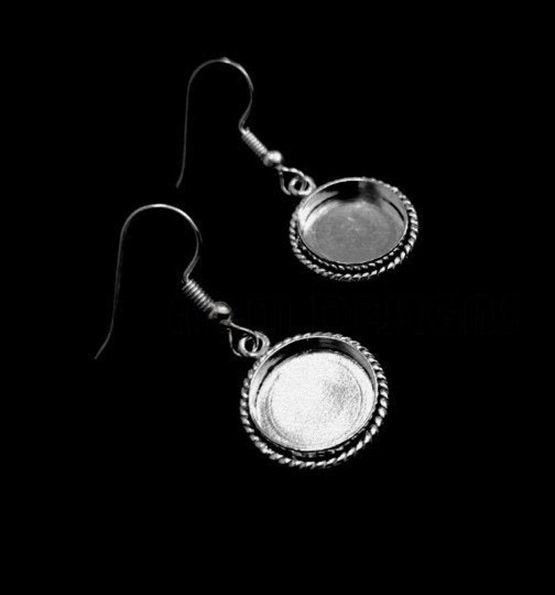 Thumbnail: 925 Sterling Silver Round Shape Earring Blank Bezel Setting.
