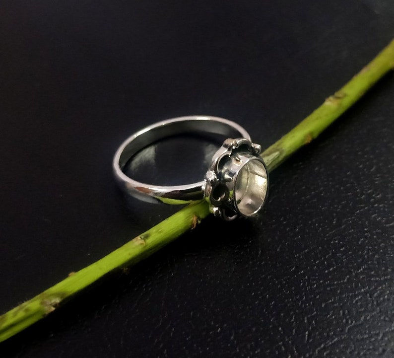 Thumbnail: 925 Sterling Silver Oval Shape Handcrafted Bezel Ring Blank Bezel Setting.