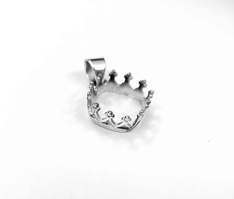 Thumbnail: 925 Sterling Silver Crown Setting Pendant Bezel For Square Cushion Shape.