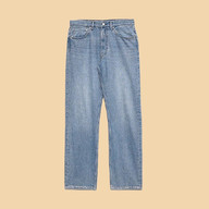 Relaxed straight lightweight jean in light wash