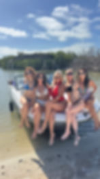 What is the best boat charter in Naples?