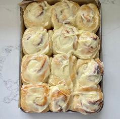 Sourdough Cinnamon Rolls