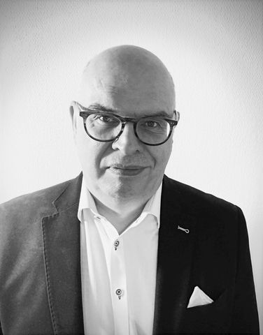 Sassan Varasteh