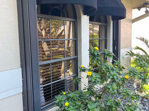 Why Do Windows Get Dirty So Fast in South Florida?