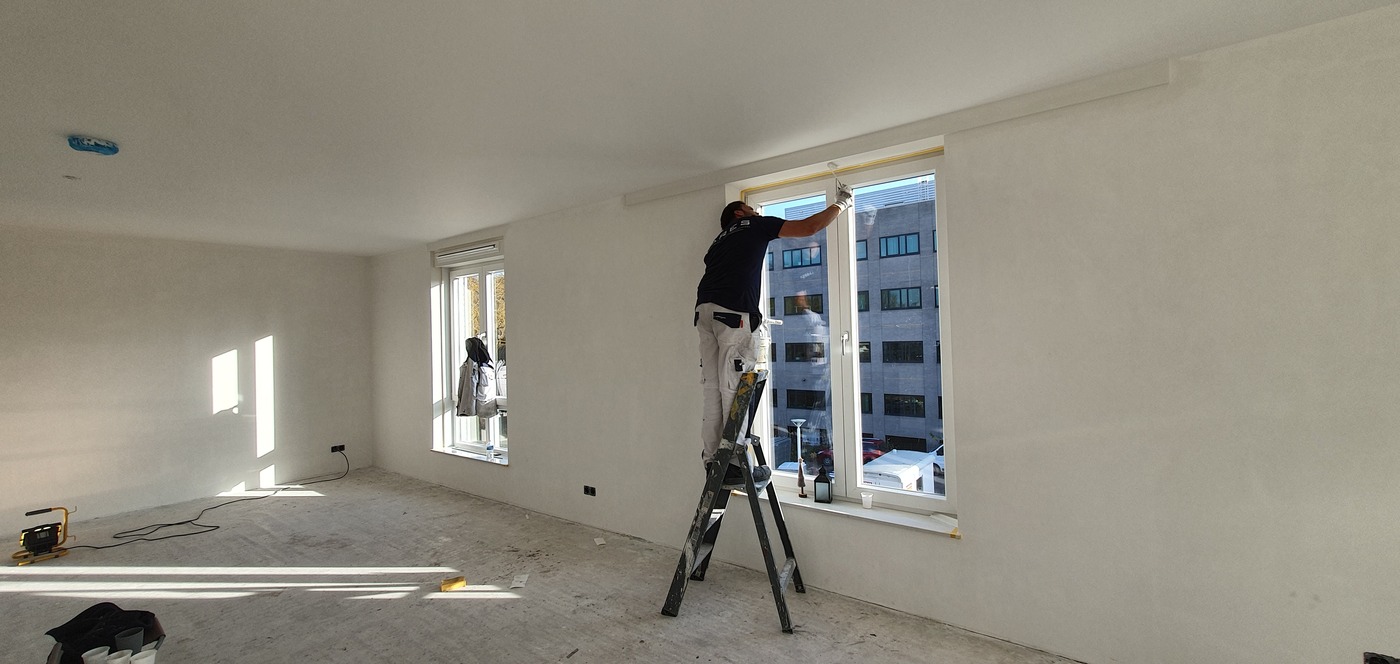 Strakke renovlies wanden in Den Haag