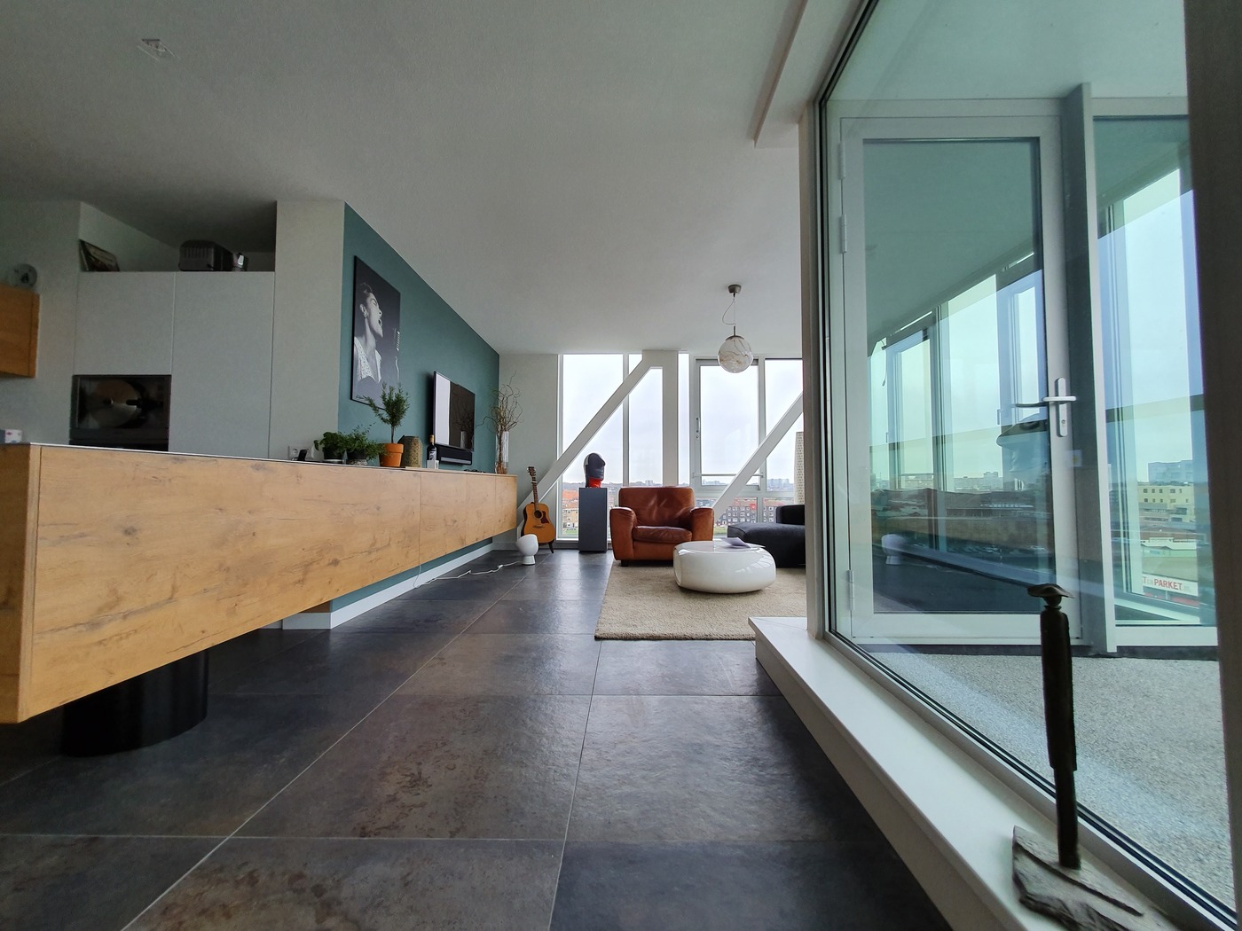Renovlies appartement Den Haag strak en rustig