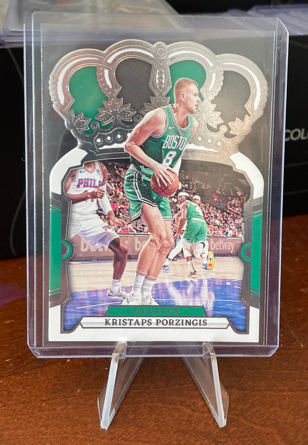 Kristaps Porzingis - 2023-2024 Panini Crown Royale