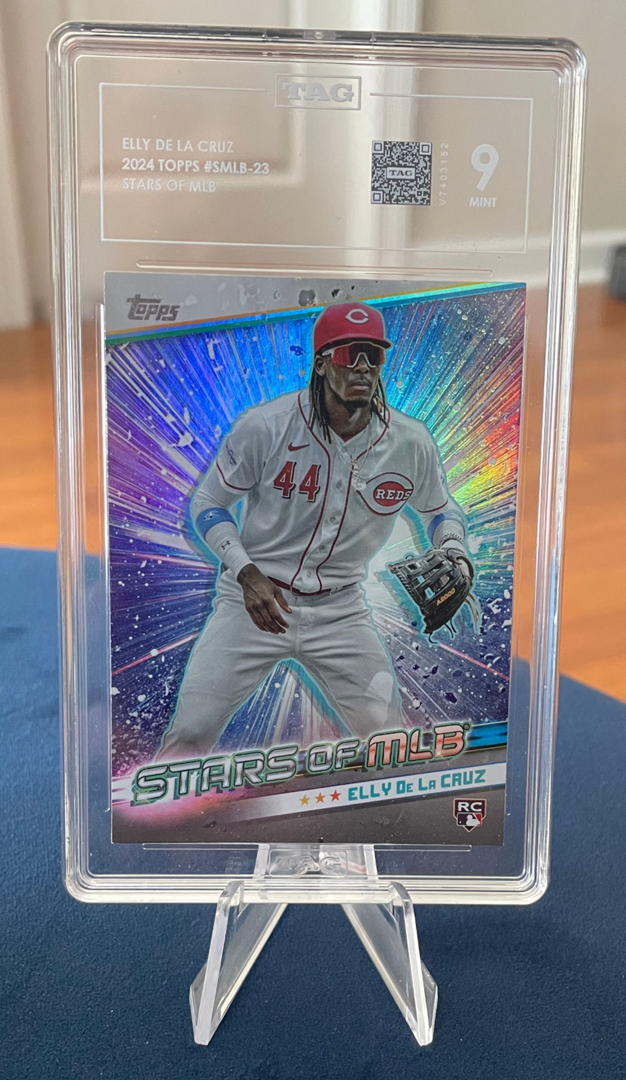 Elly De La Cruz - 2023 Topps Baseball Stars of MLB - Grade 9