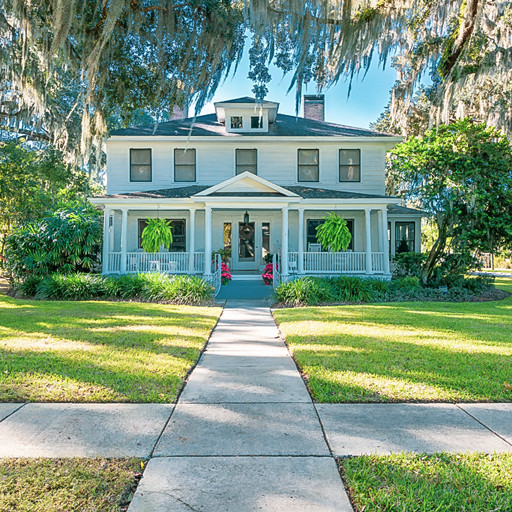 Downtown Winter Garden Neighborhood Guide