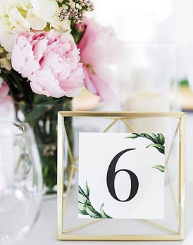 Dining table decor