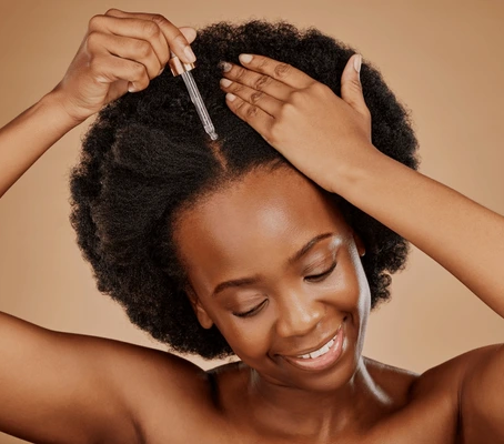 Les 10 meilleures huiles pour les cheveux 4C