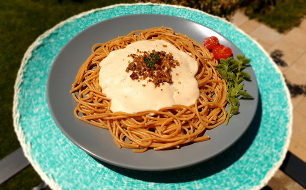 Paste cu brânză și pesmet aromat