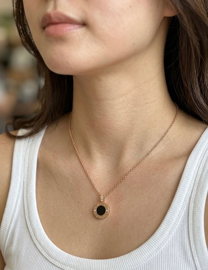 Thumbnail: Bvlgari double-side necklace