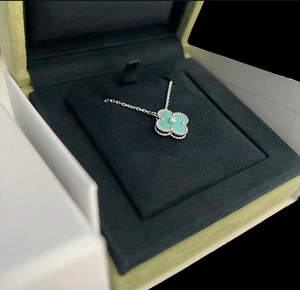 Thumbnail: VCA necklace