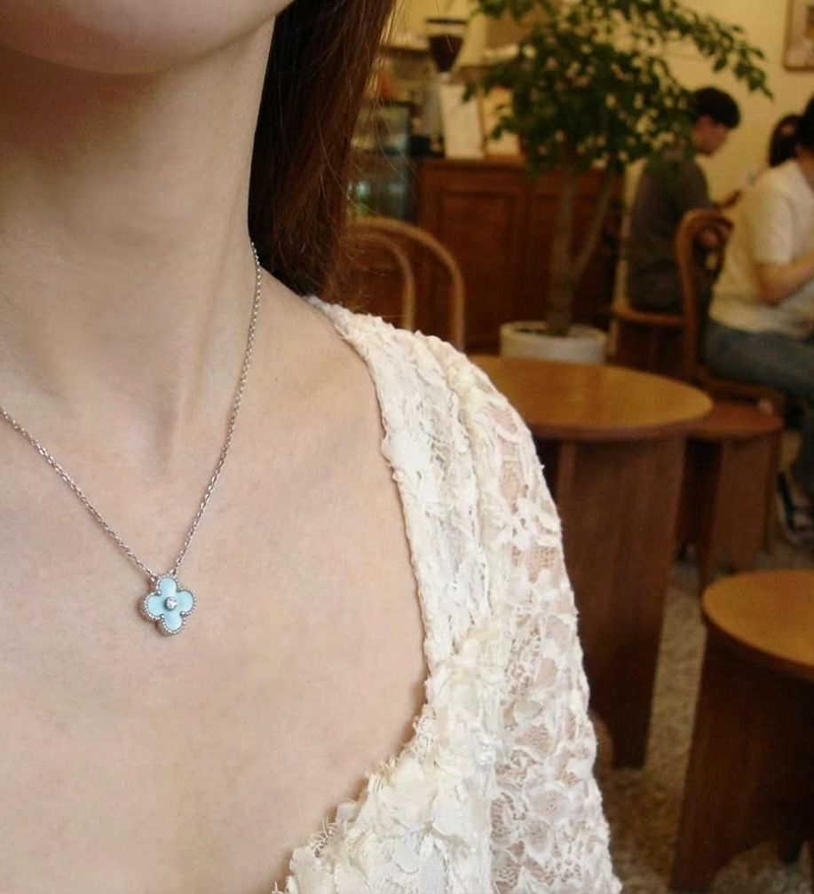 Thumbnail: VCA necklace