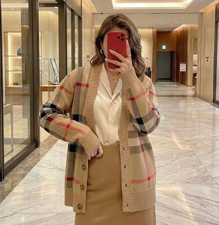 Burberry cardigan