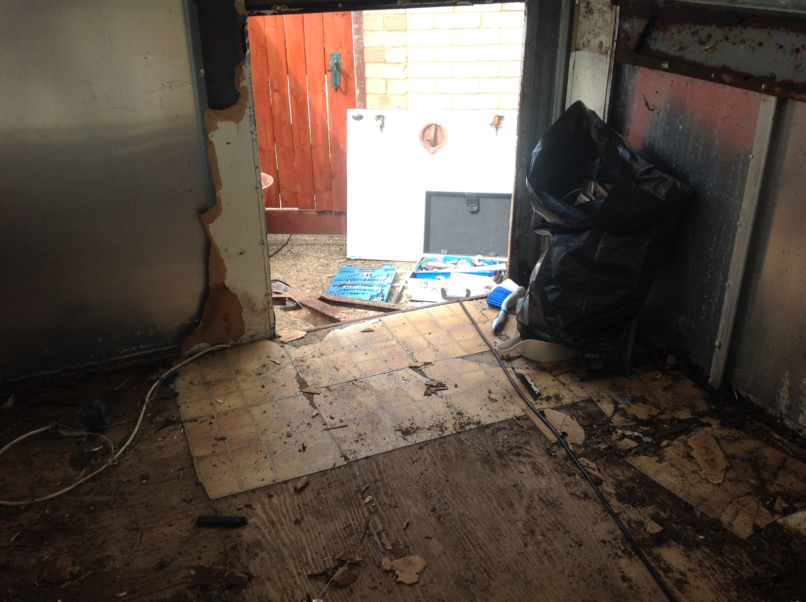 Rear dwarf door gone!