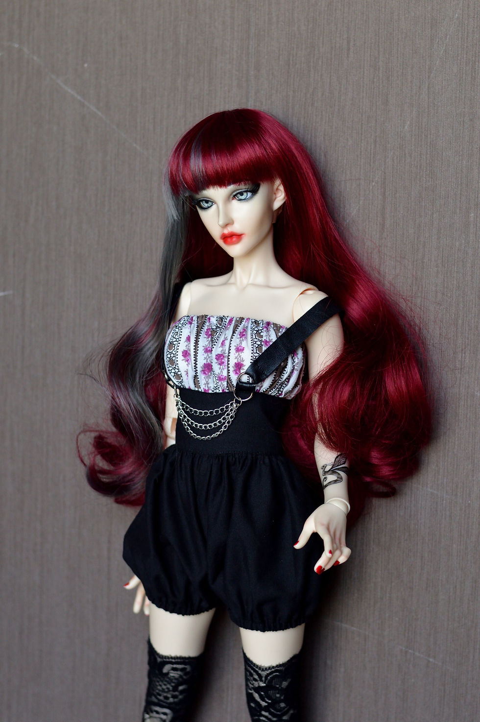 Miniature : Collection Gothique : Salopette Kinix noir&fleurie [Feeple65]