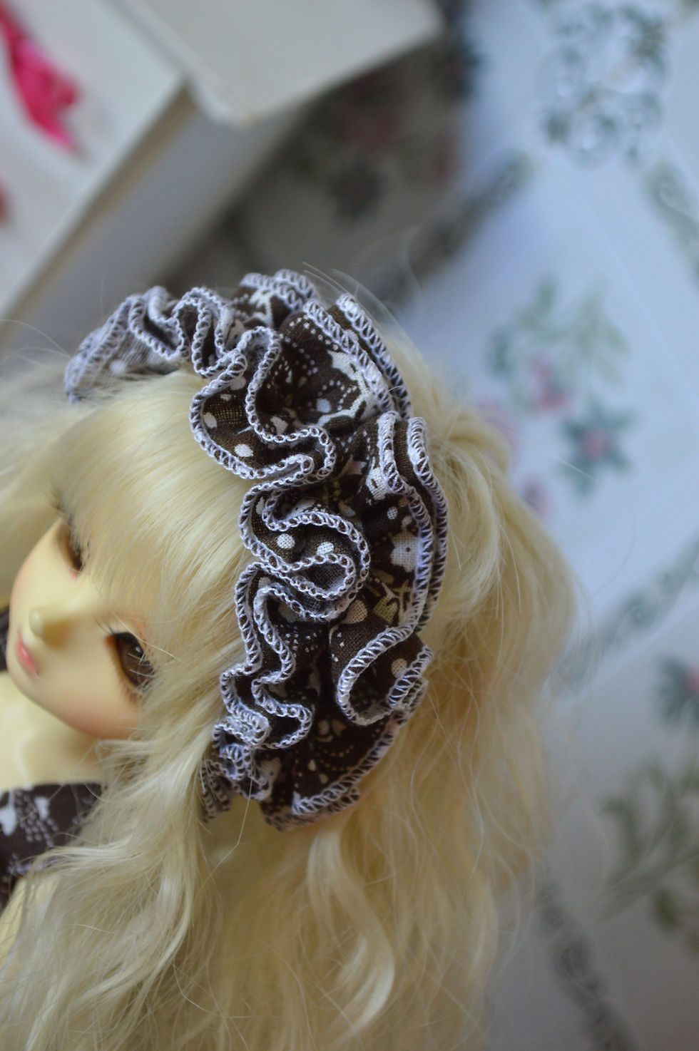 Miniature : Outfit Sissou marron à fleurs