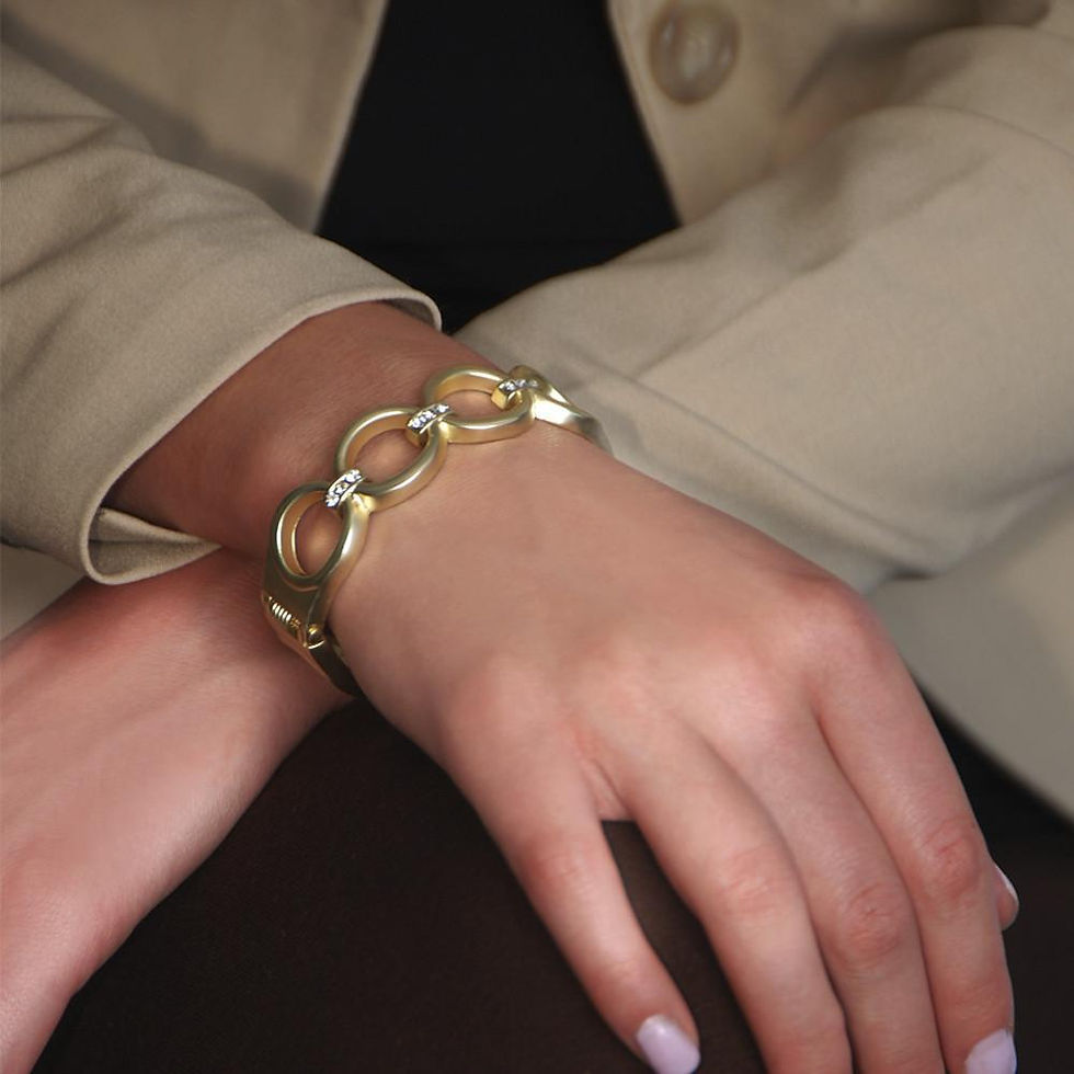 Thumbnail: Loopsy Bracelet- Gold