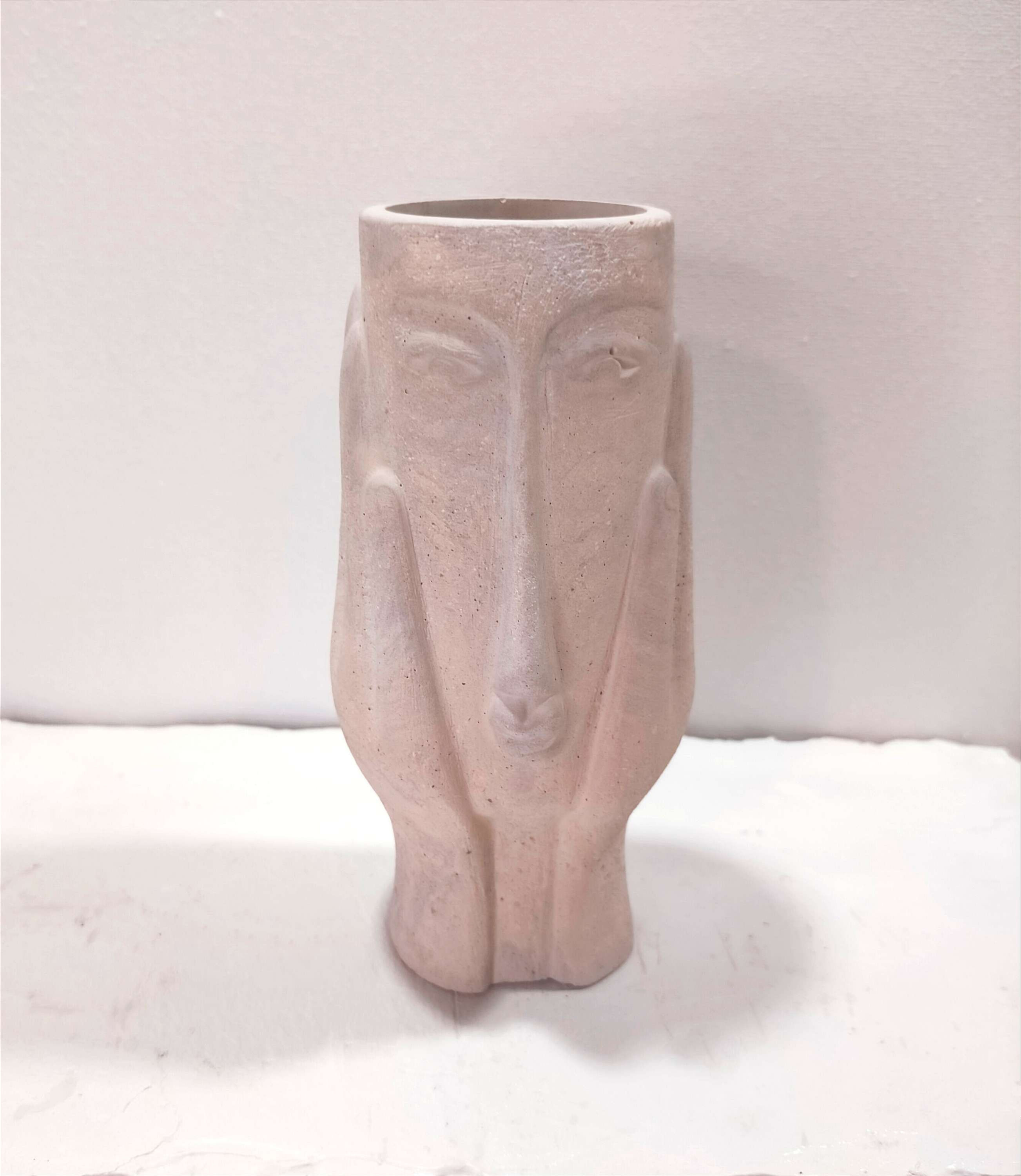 jarrón de cemento Zhuän