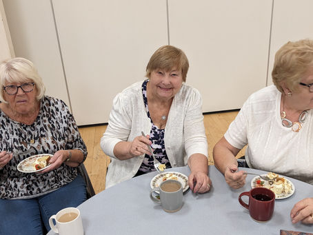 Cake Decorating Demonstration