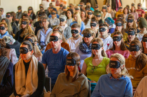 BE YOU_Coaching_Seminar_Ausbildung_Hypnose_Bewusstsein_Zürich_Blind Date mit dem Leben_Tag