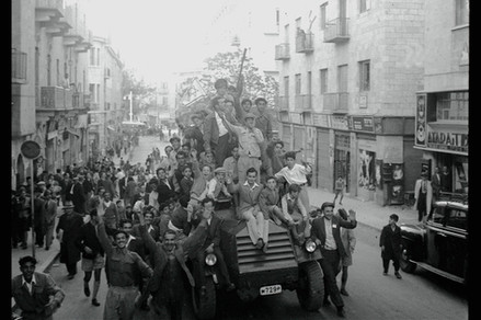 חוגגים על קומנדקר צבאי