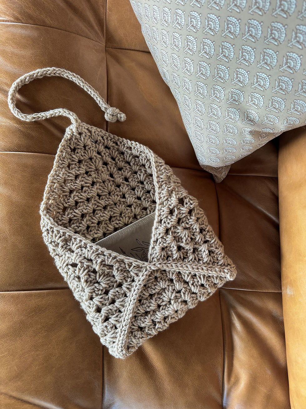 Thumbnail: Compact Crocheted Bible Cover (Oat)