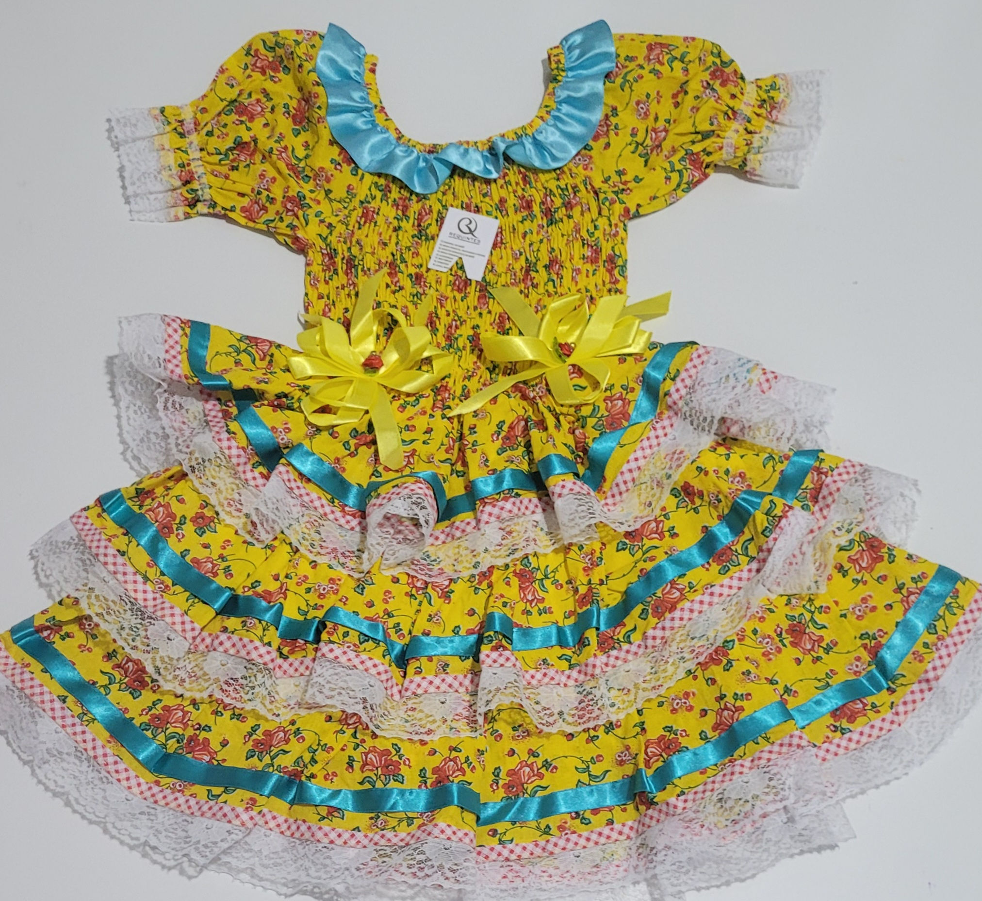 Vestido infantil estampado,  modelo junino.