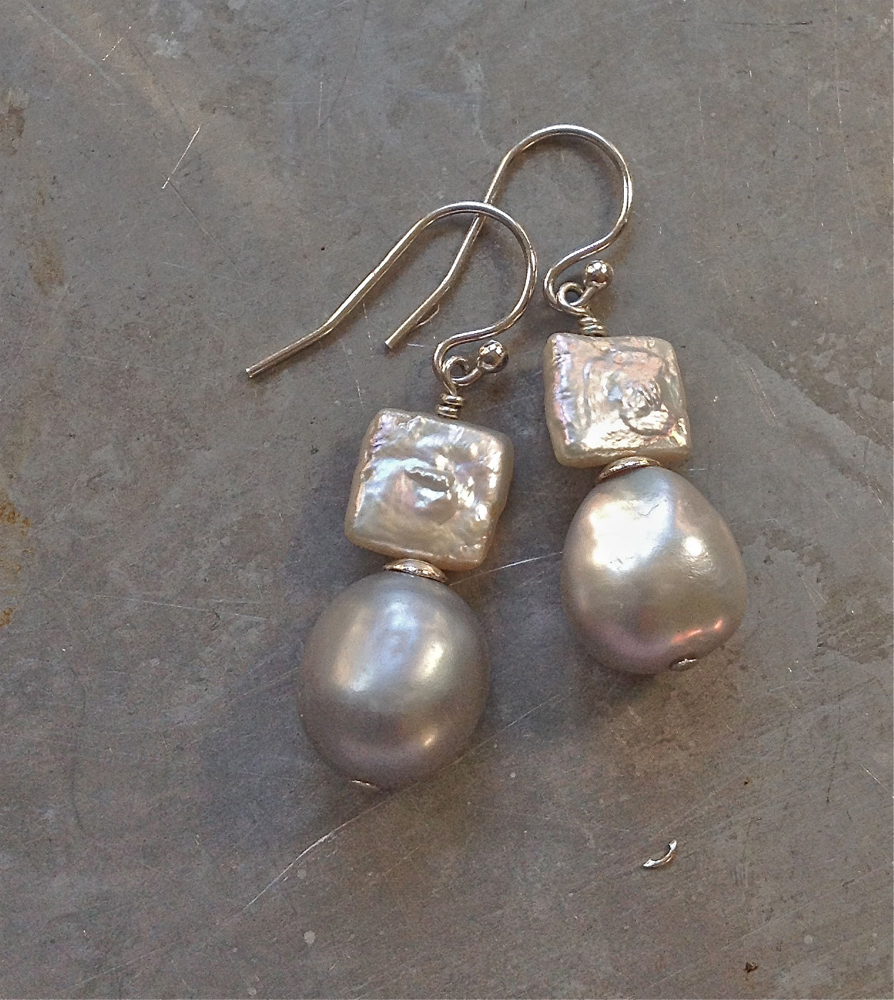 Square top pearl