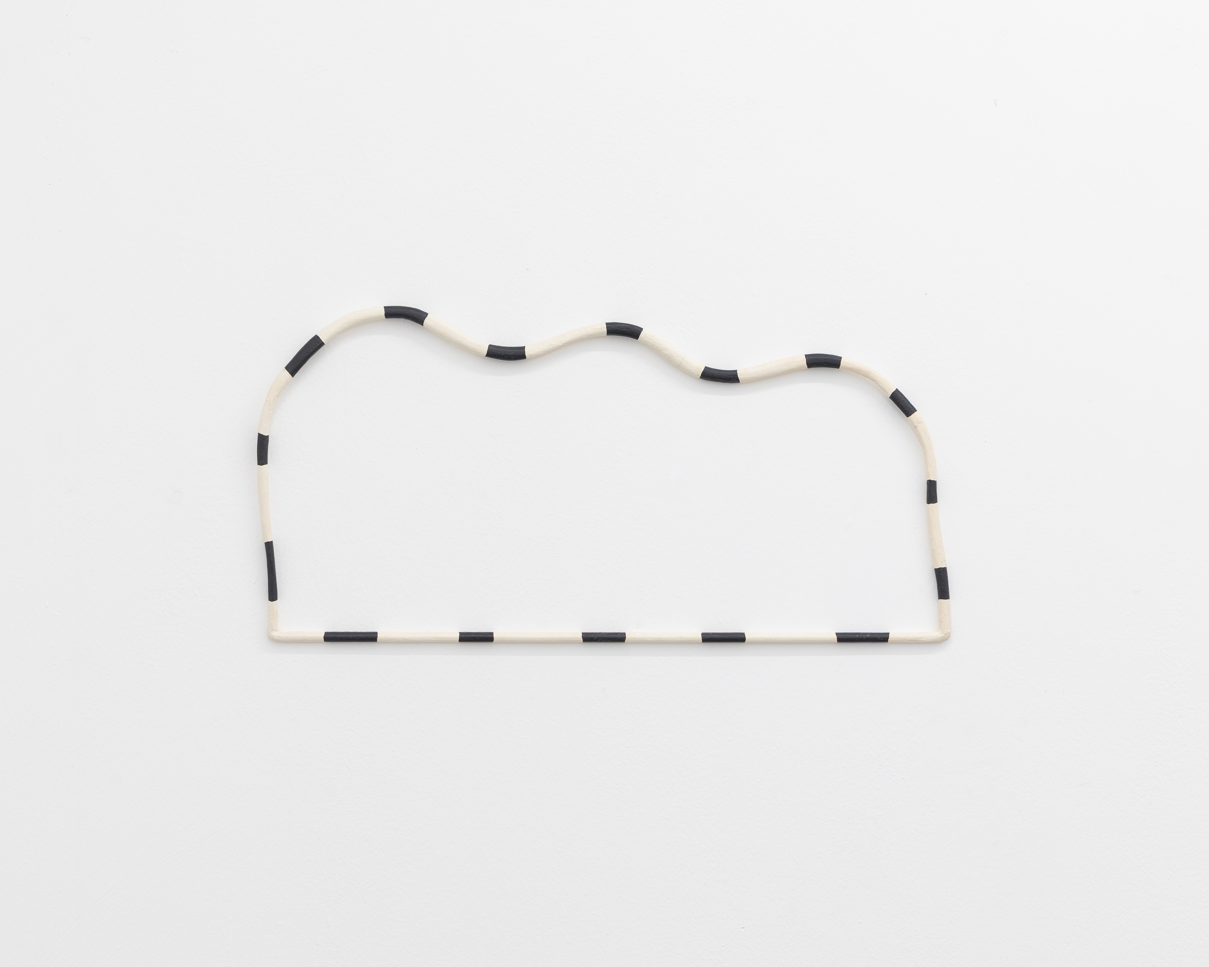 David Blackaller.Mountain(02).2015.21x41x1cm