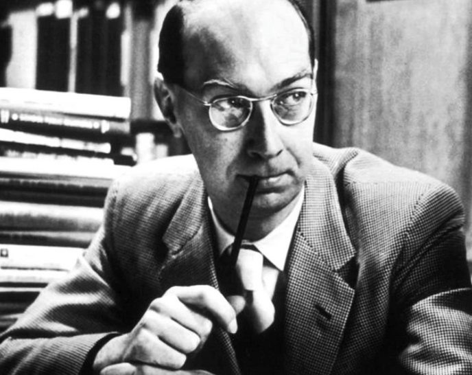 Larkin's 'The Whitsun Weddings'