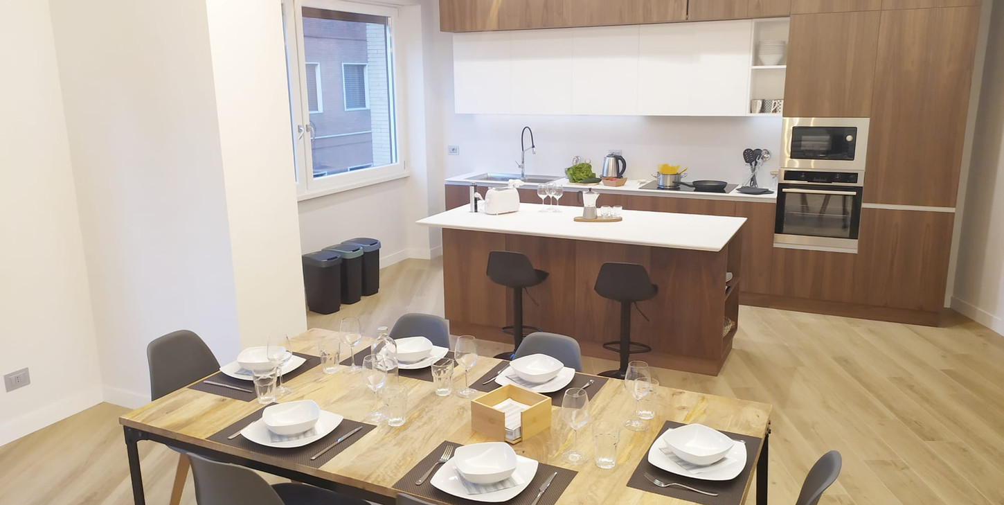 Fully furnished kitchen