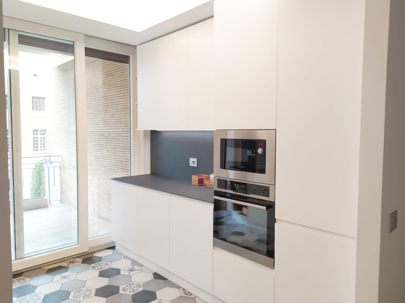 Fully furnished kitchen