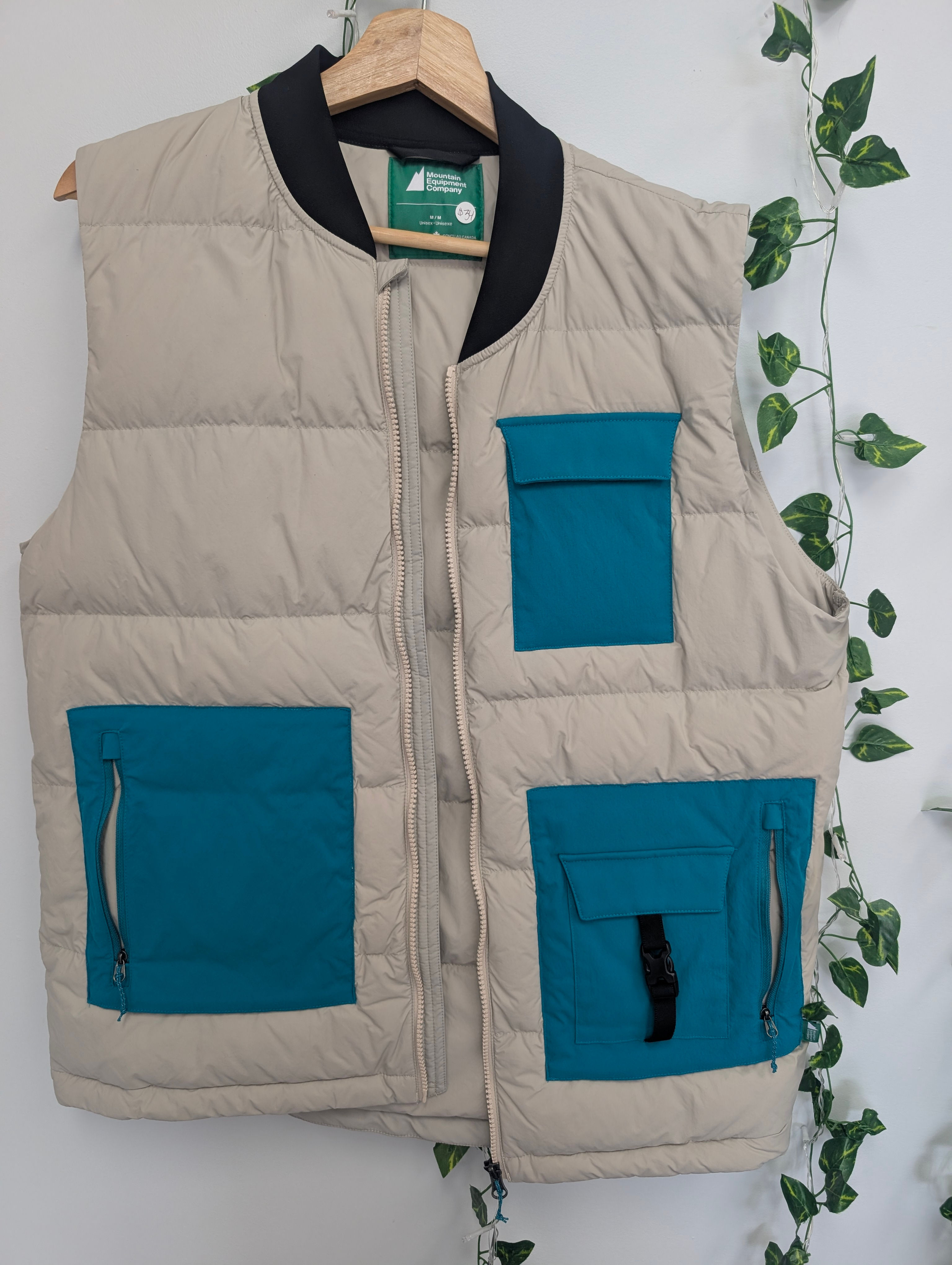 MEC Vest