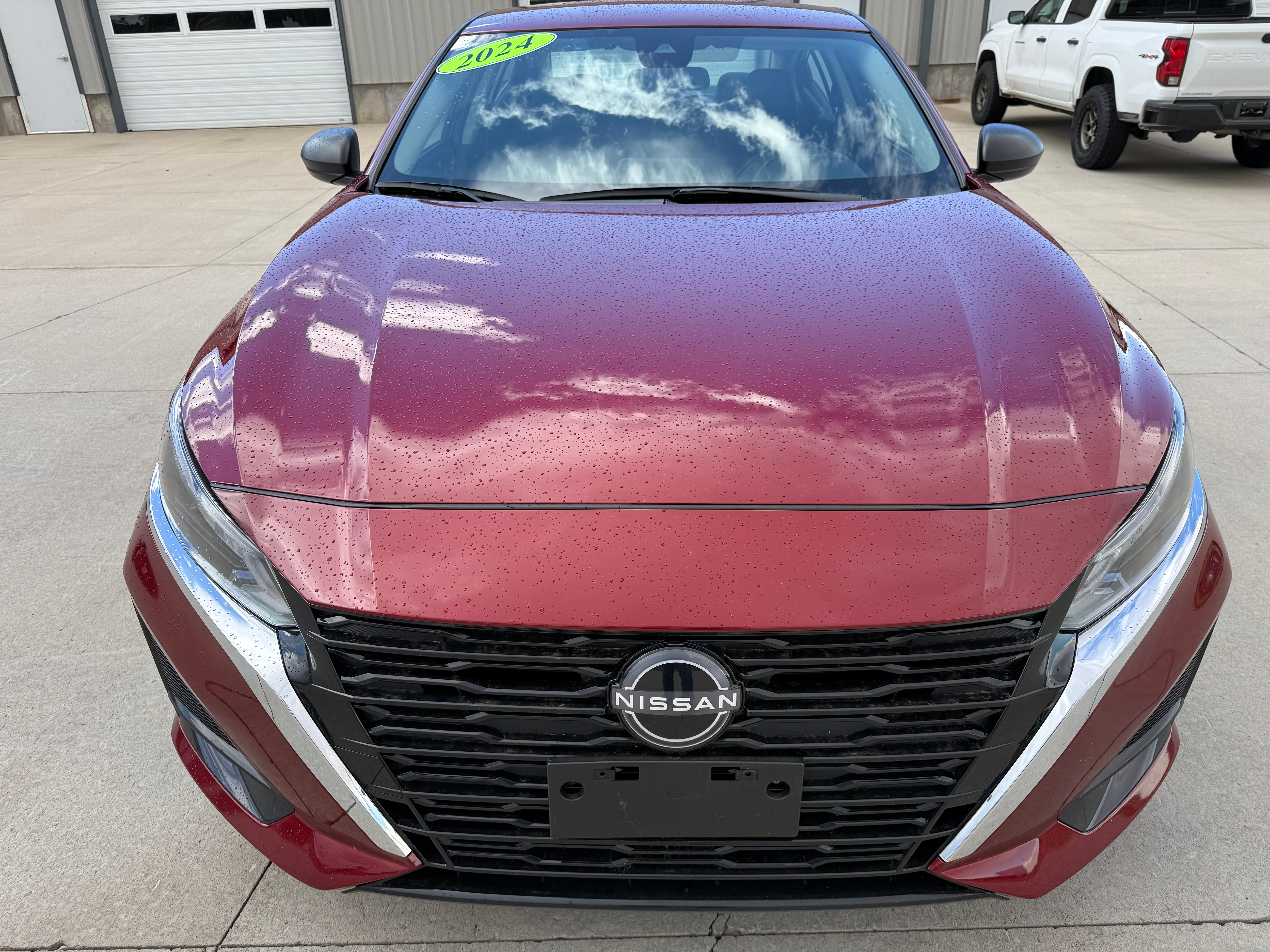 2024 Nissan Altima SV - Photo 6