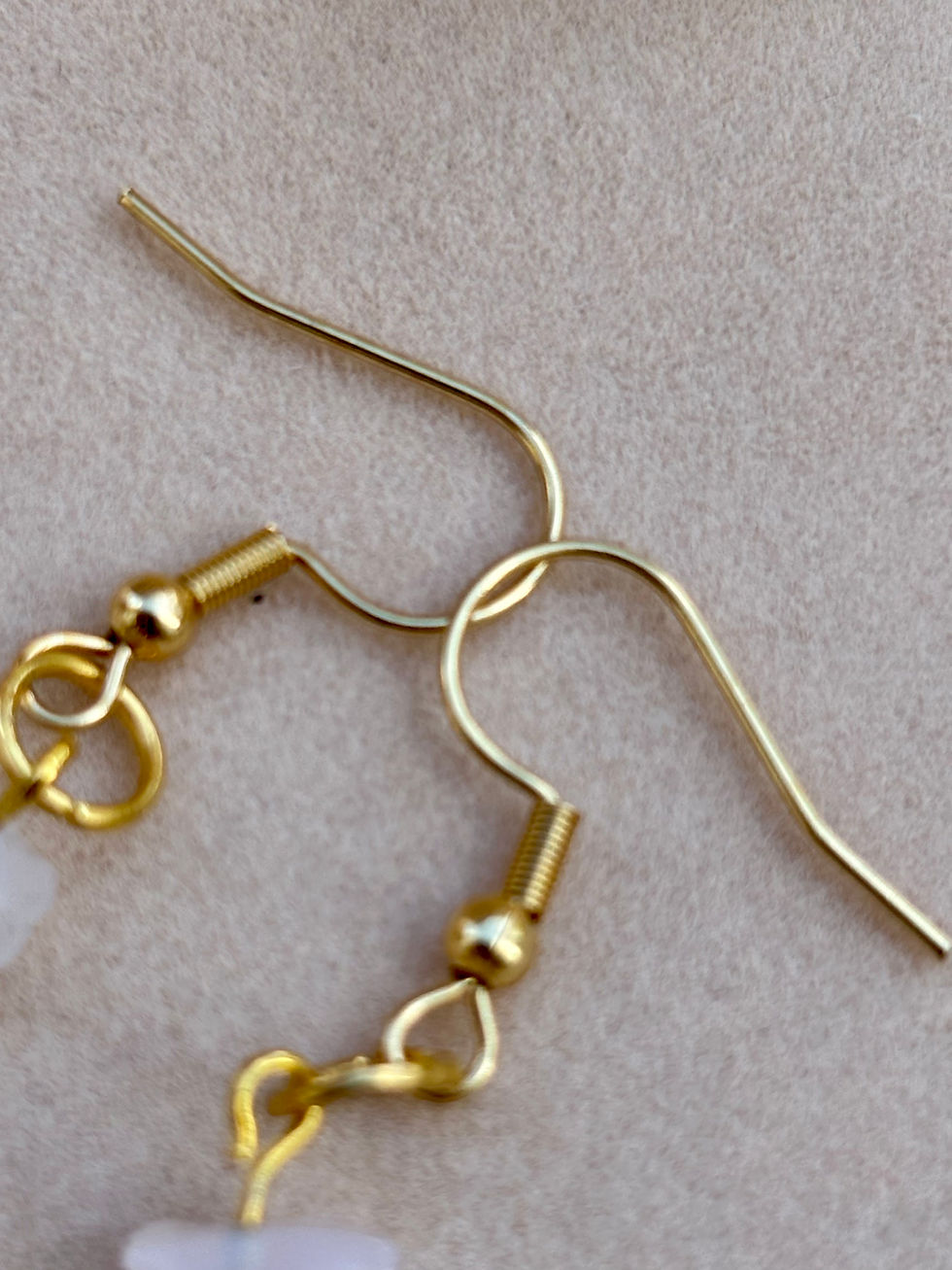 Miniature : Boucles d'oreilles avec quartz rose et fleur de cerisier