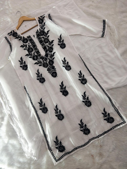 kota doria chikankari