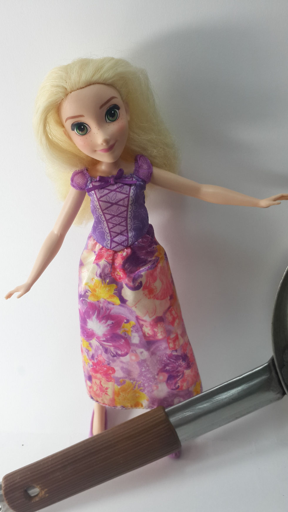 Миниатюра: Disney princess თოჯინები ( რაპუნცელი)